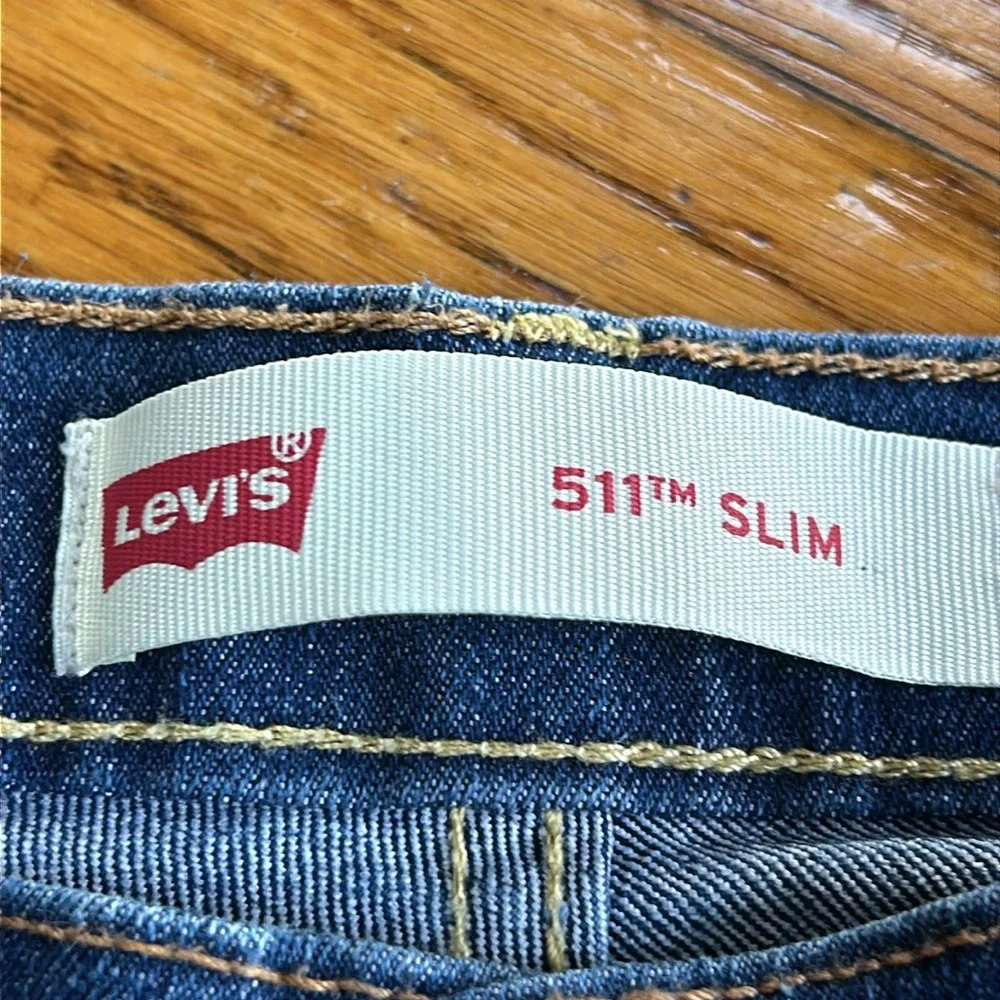 Levi’s 511 Slim Fit jeans. Good condition. Size 28x28 16 Regular